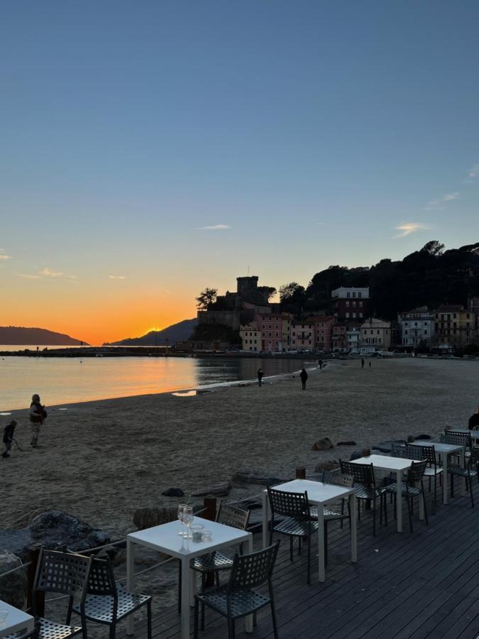 La Torretta A San Terenzo Hotel Lerici Exterior foto